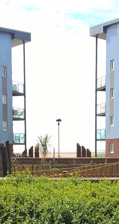 Coastal Apartments - Wales Swansea Luaran gambar