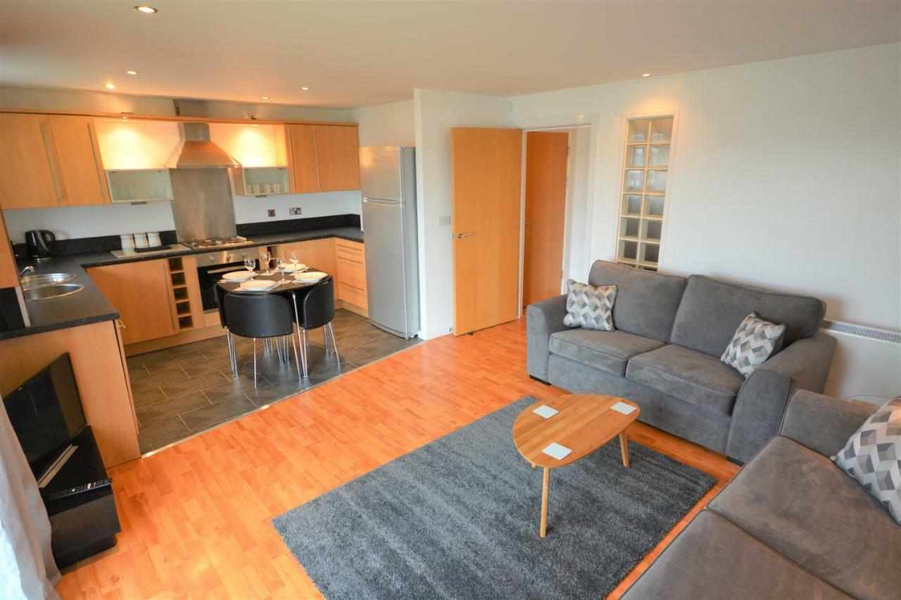 Coastal Apartments - Wales Swansea Luaran gambar
