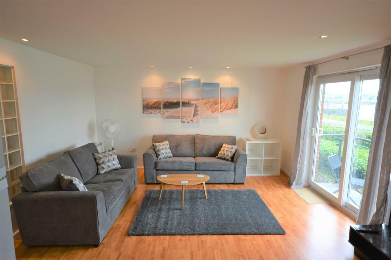 Coastal Apartments - Wales Swansea Luaran gambar
