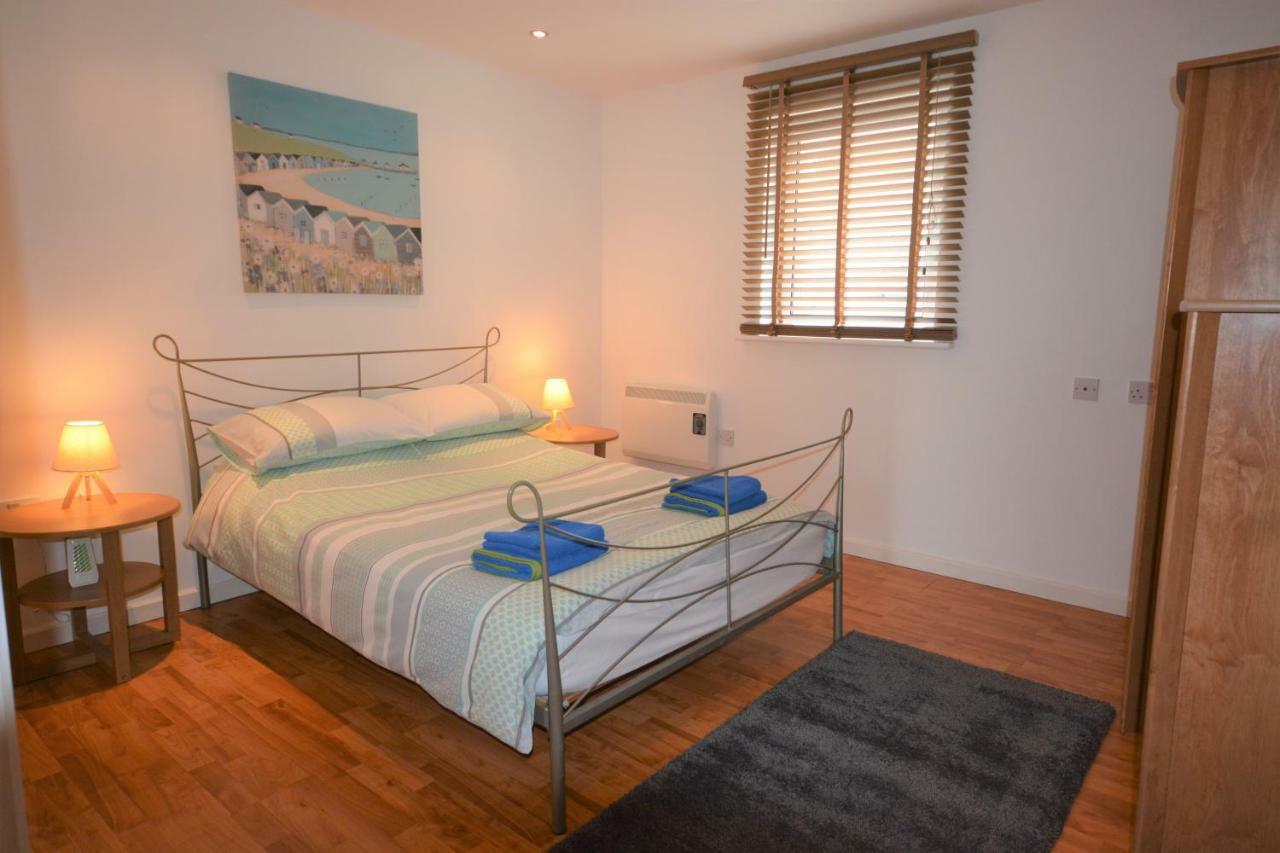 Coastal Apartments - Wales Swansea Luaran gambar